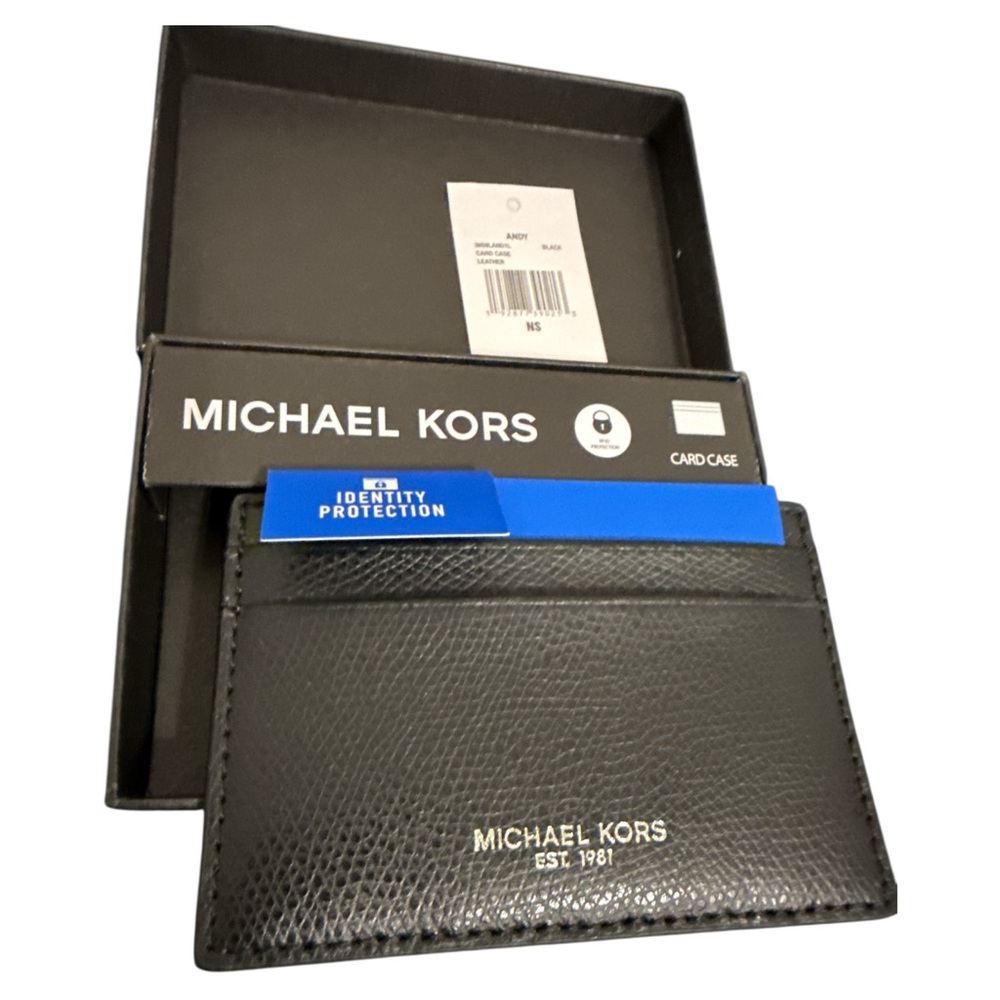 Michael Kors RFID Black Leather Card Case. NWT